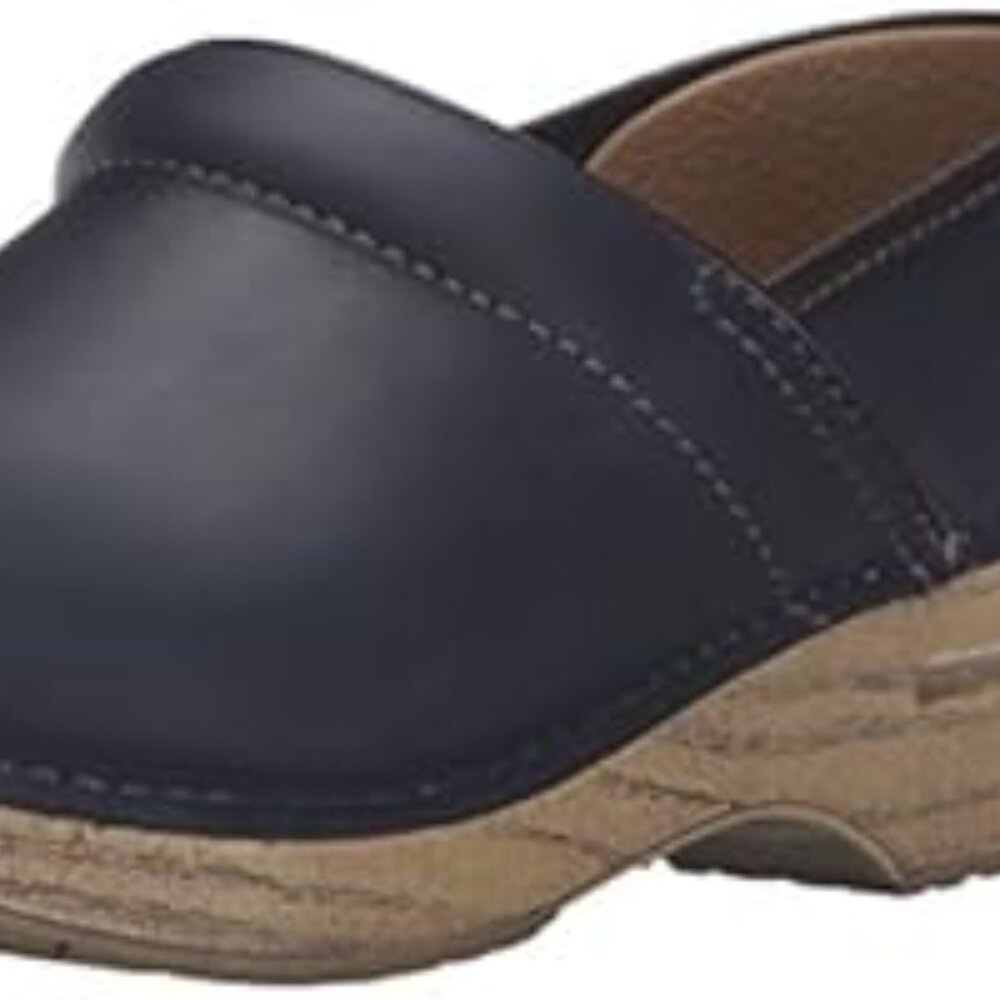 Dansko professional oiled indego clogs
